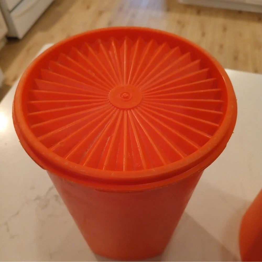 Set Of 2 Vintage Tupperware Large Servalier Canisters 10.5